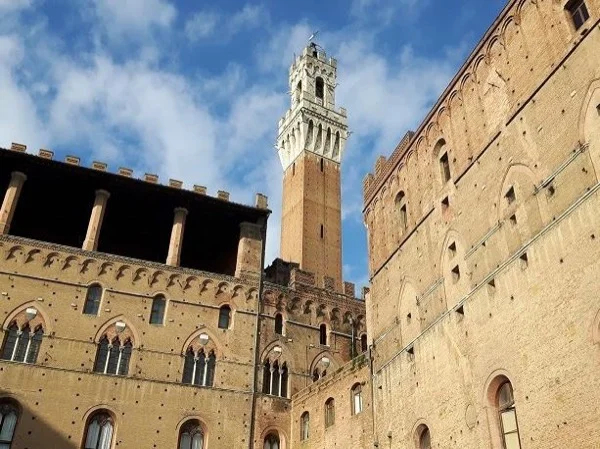 Tuscan Gems - Siena, San Gimignano & Pisa