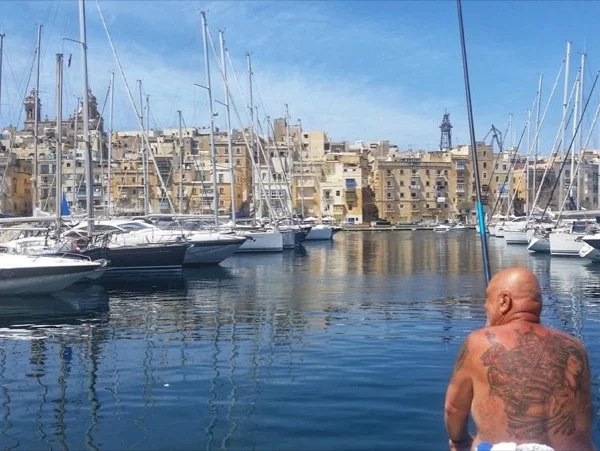 Valletta & Vittoriosa walking tour with traditional boat crossing