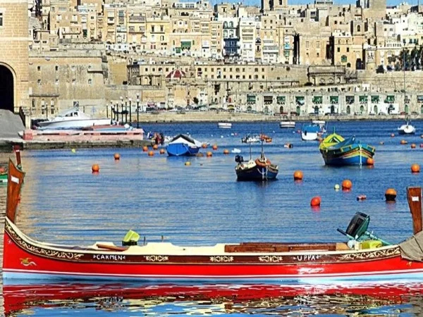 The Ambitious Experience - See Malta in a Full Day Tour!