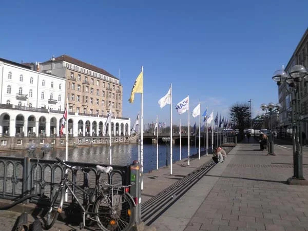 Private bus tour of Hamburg