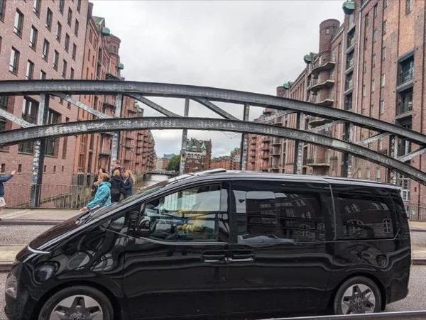 Kiel to Hamburg - Private Tour - Transfer plus