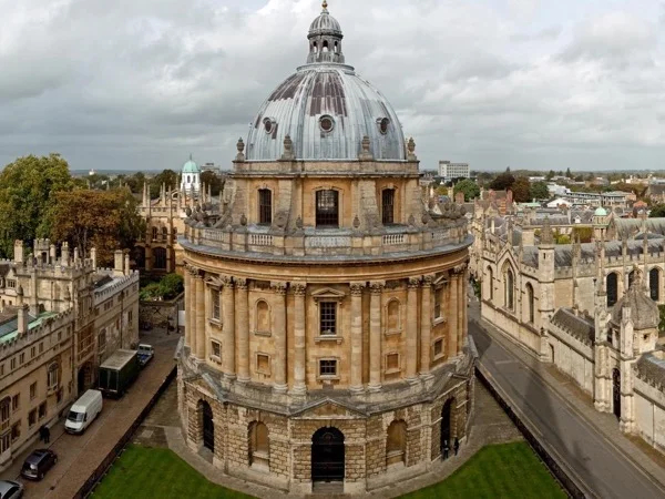 Exploring Oxford architecture