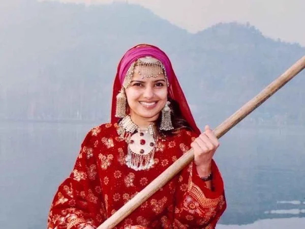 kashmir tour "Paradise on Earth"