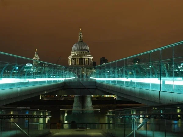 Unique London Museum Tour and "Special London Places" Tour