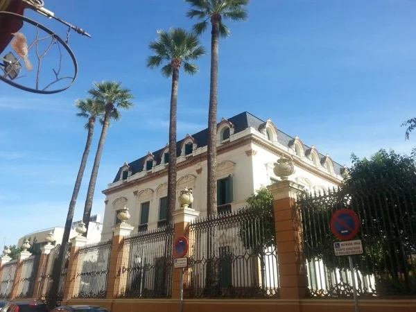San Lorenzo Neighbourhood. Tapas and history