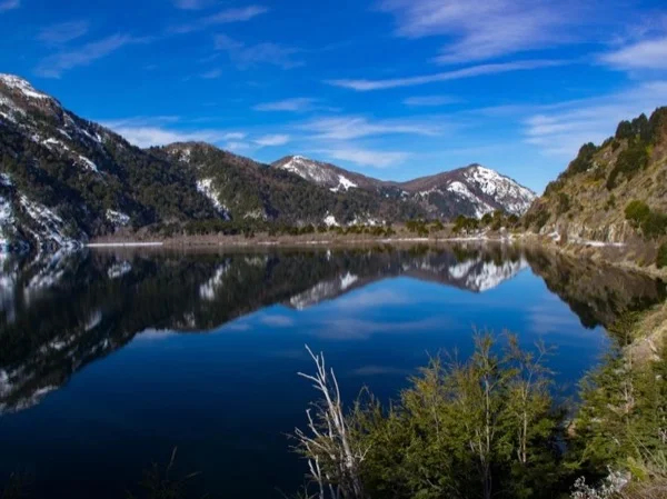 Trekking to Lake Escondido and Lake Huinfiuca