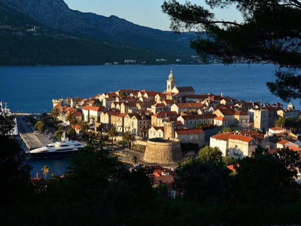 Korčula Tour with museums and churches