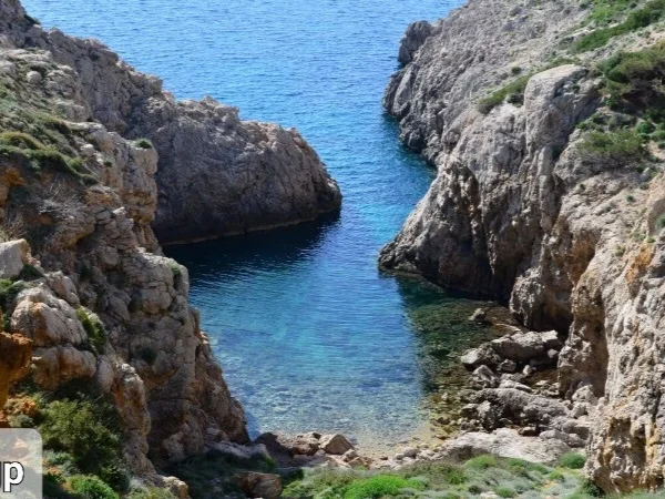 Chios Hikking "Pirate port"Mastic museum,,Emporios Bay,Pirgi village.
