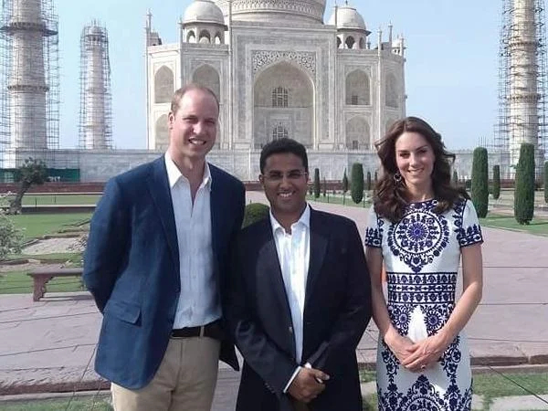 Jewels monuments of Delhi & Agra...