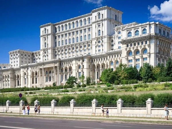 Bucharest City Panoramic Private Tour