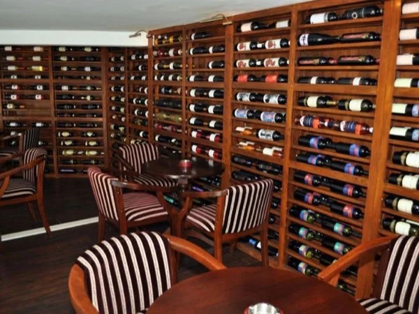 Wining and dining tour in Bucharest with a private guide