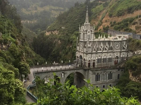 Las Lajas Sanctuary Tour Full day from Quito - Ask for a quotation if you are more than 2 people.