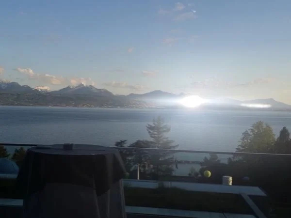 Private Lausanne and Geneva City Tour (8hrs)