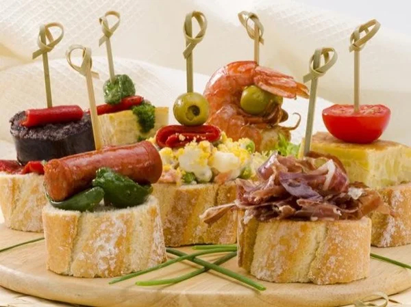 Granada Tapas Tour for Food & Wine Lovers