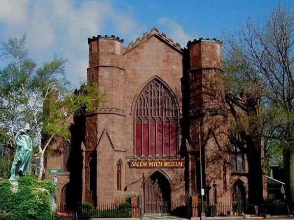 Day Trip to Salem & Marblehead