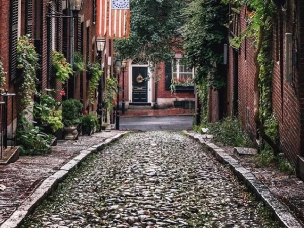 Walking Tour of Back Bay and Freedom Trail