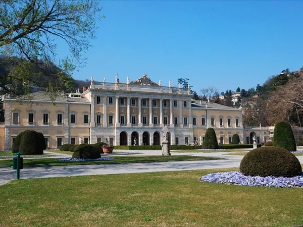 Como Center and Villa Olmo Half Day Walking Tour