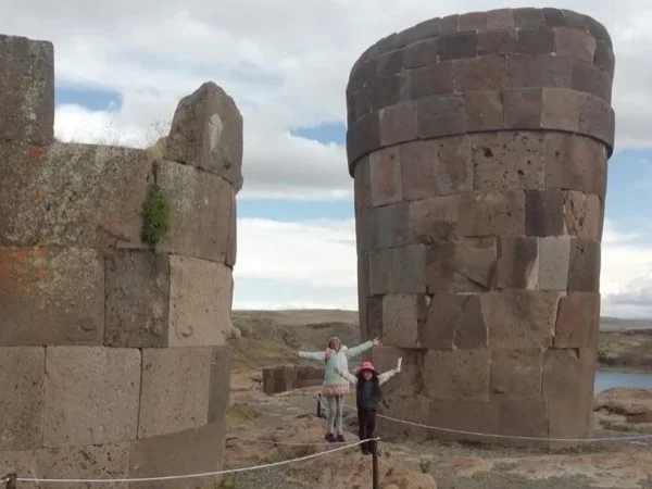 Half-Day Tour to Chullpas of Sillustani