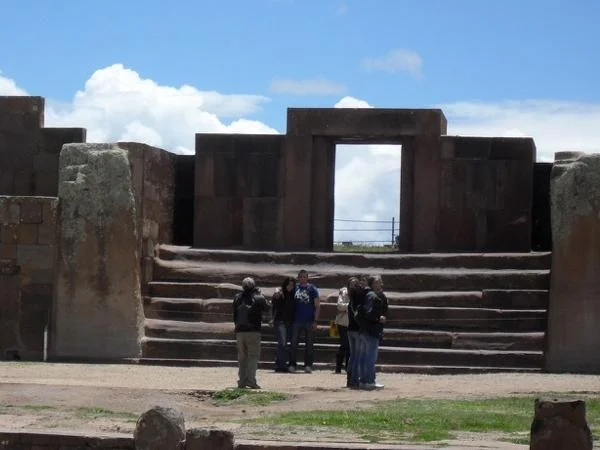 Full day tour to Tiwanaku