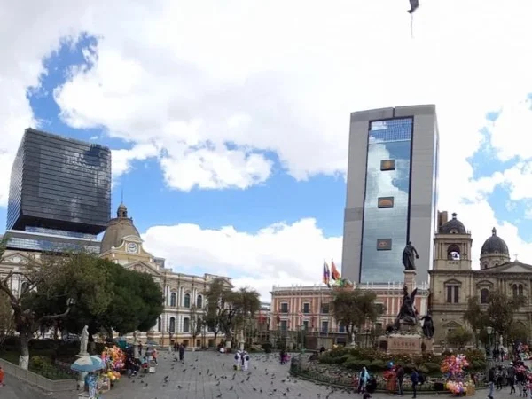LA PAZ - Political Center of Bolivia and its history - OUTDOOR Live Virtual Tour