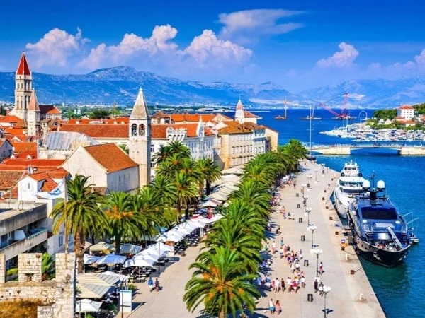 Split and Trogir - two UNESCO towns - private heritage tour - half-day trip / shore excursion