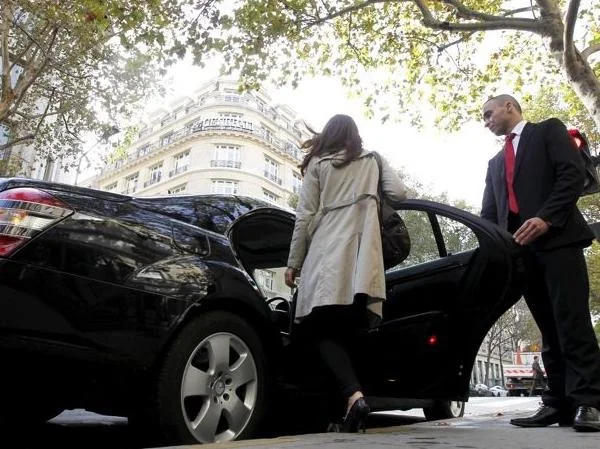 Private Paris Tour by Car (6 Hours)