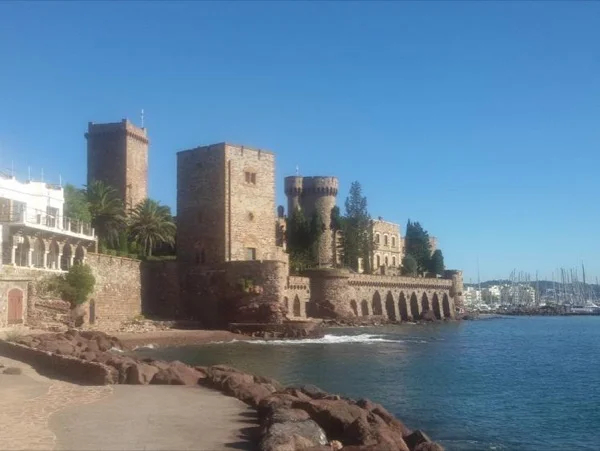 Golden Corniche Full Day Tour