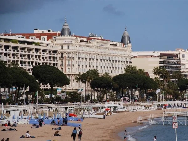 Glamour on the Riviera, private tour from Nice
