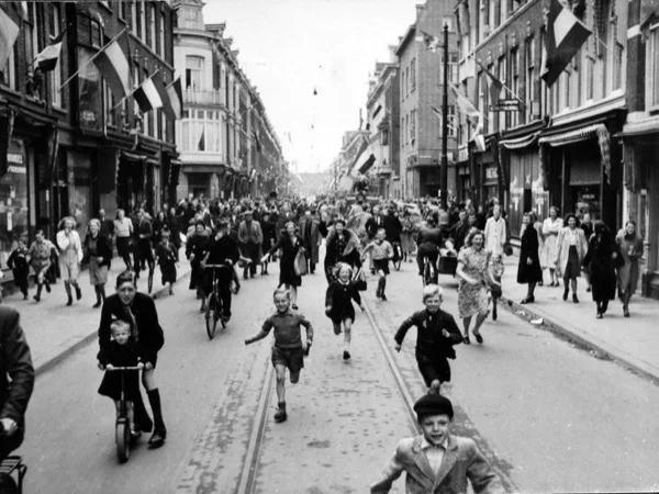 Amsterdam in WW II, private walking tour