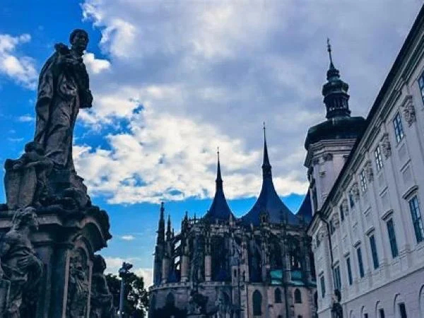 Kutna Hora Day Tour with a visit to bone Ossuary