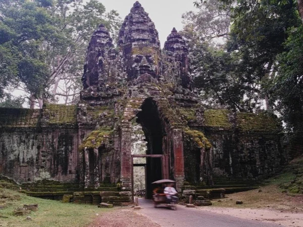 A Private Two Day Trip to The Ancient Temples in Siem Reap