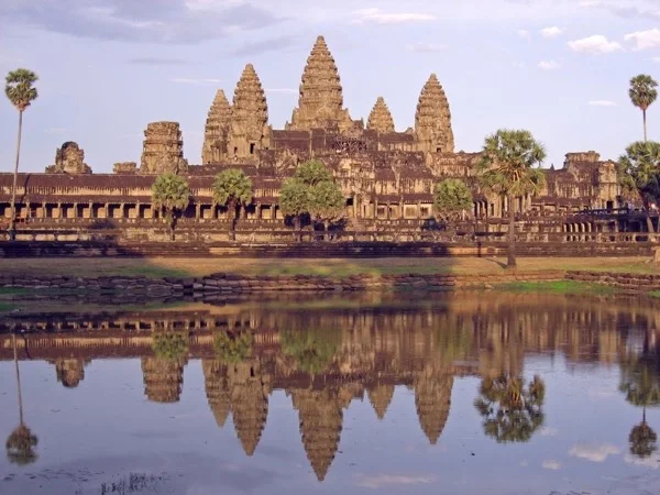 A Private Five Day Tour Phnom Penh-Siem Reap