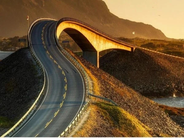 Atlantic ocean road from Ålesund