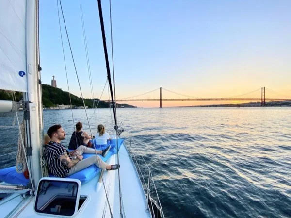 Discover Lisbon's Maritime Charm: A Sailing Tour Along the Tagus River