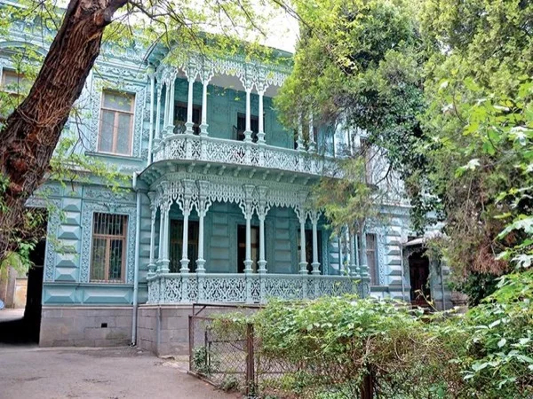 Secrets of Tbilisi Half-Day Private Tour
