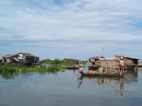Siem Reap City Tour & Tonle Sap Floating Village