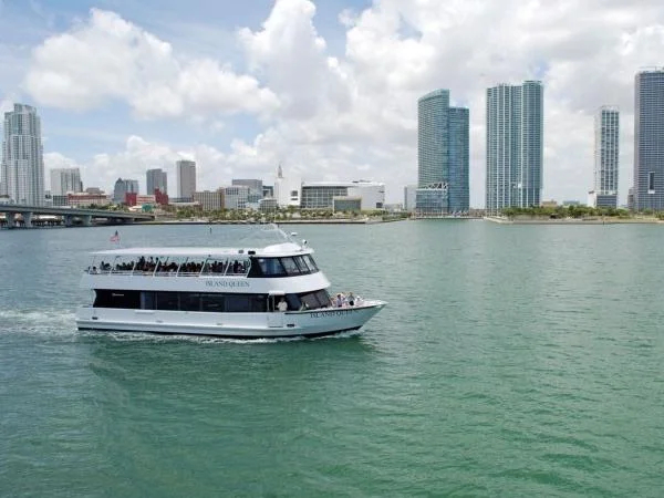 Miami City Tour & Millionaire Row Boat - a very special private tour