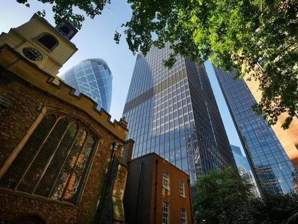 The City of London: From Rome to Empire