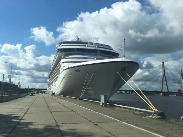 Shore Excursion - Awesome Riga Tour