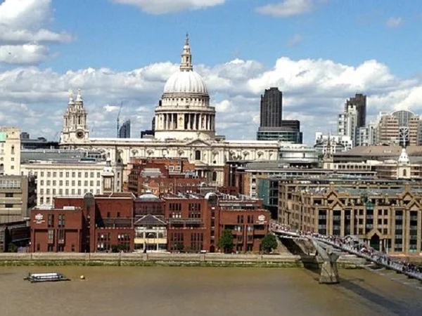 half day Sightseeing in London with Expert Guide