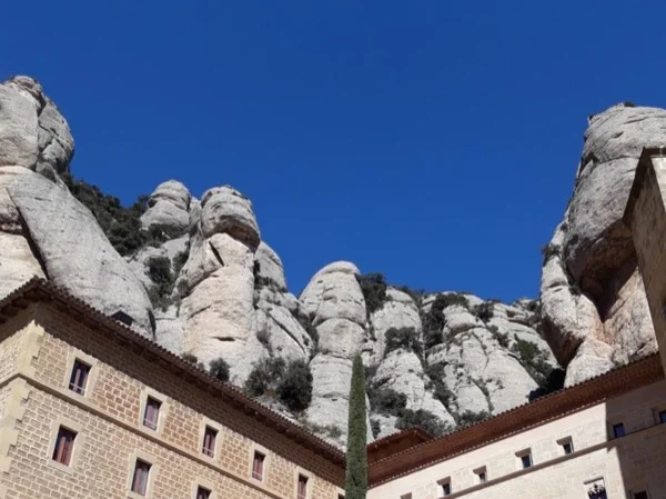 Montserrat EXTENSION; Sitges or Winery, lunch included, add 4 hours to Montserrat tour