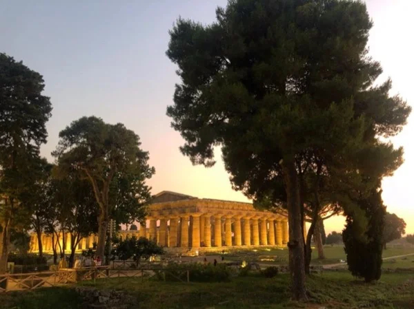 Salerno and Paestum Walking Tour