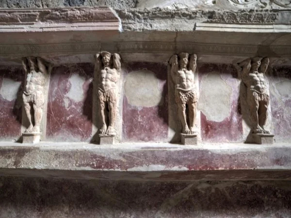 Enjoy Pompeii in a 3 hours Walking Tour