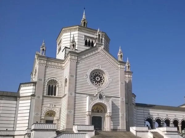 Milan Monumental Cemetery Tour