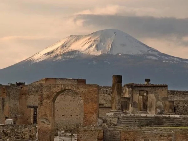 Mt. Vesuvius and Pompeii with private transportation