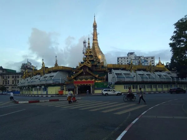 A Private Tour of the Wonderful Yangon City