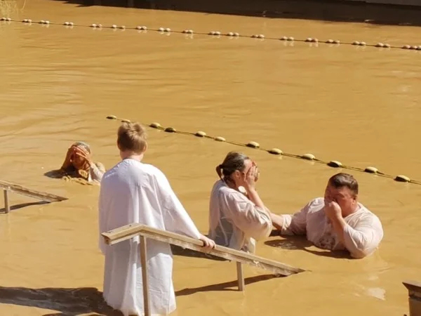 Following Jesus through the Judea Desert to Jericho and Jordan River tour from Tel Aviv or Jerusalem