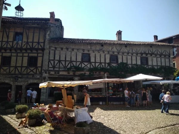 Pérouges - A medieval village