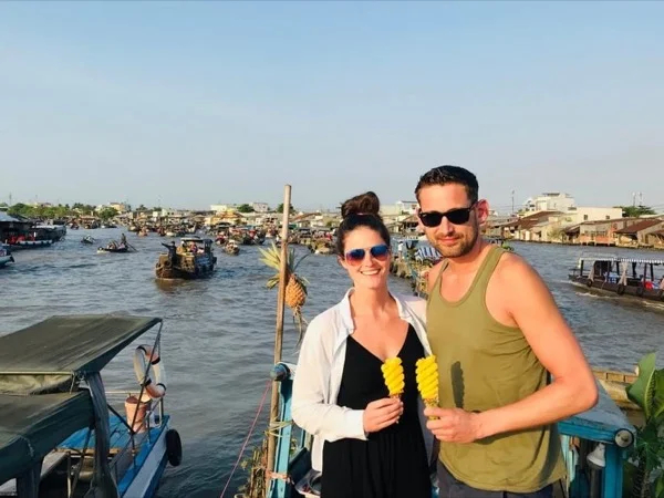 2-Day Mighty Mekong Delta Floating Markets and Homestay Experience