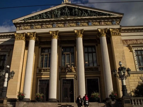 Helsinki Footsteps 4 hour Walking Tour
